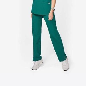 NWT. Figs Livingston Scrub pants - hunter green.